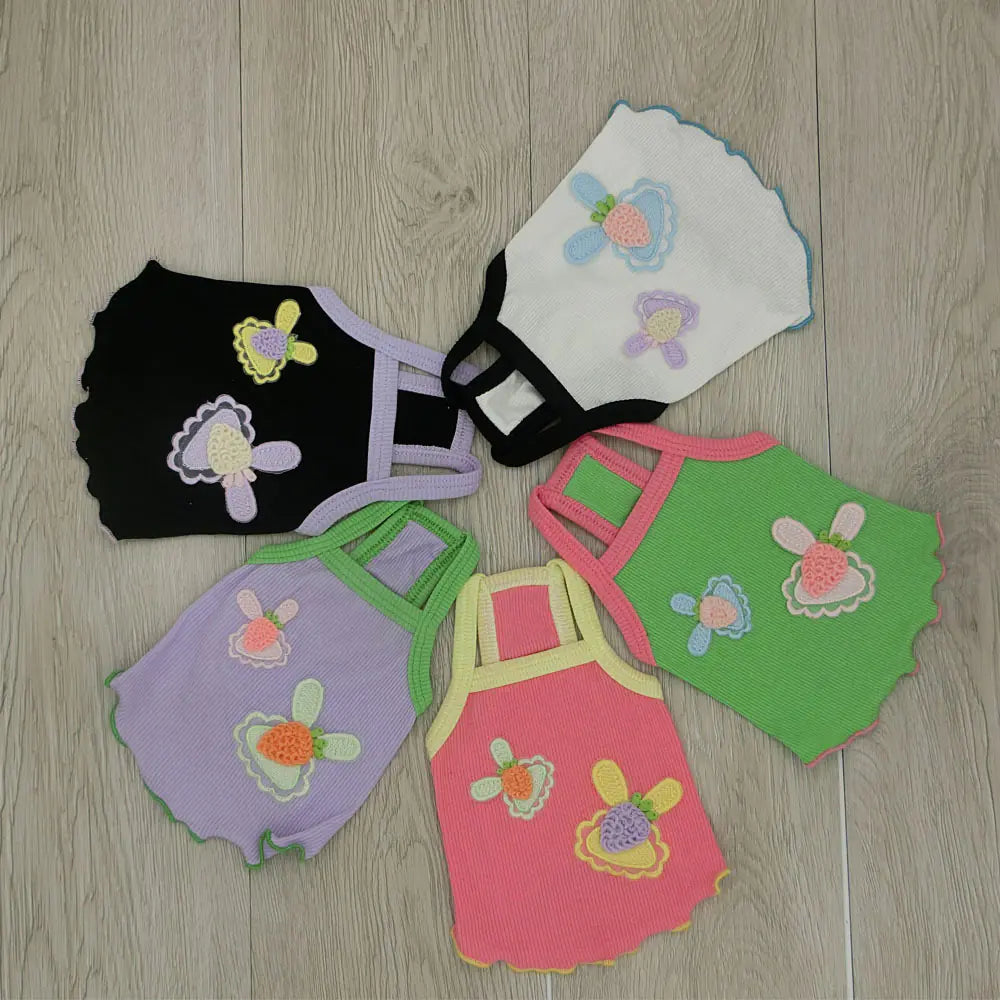 Radish-Themed Clothing for Cats and Dogs